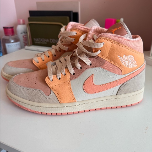 apricot mids jordans